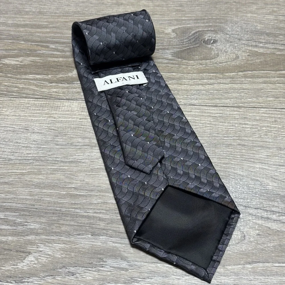 Alfani Handmade Luxury 100% Silk Neck Tie for‎ Men Wavy Pattern 58